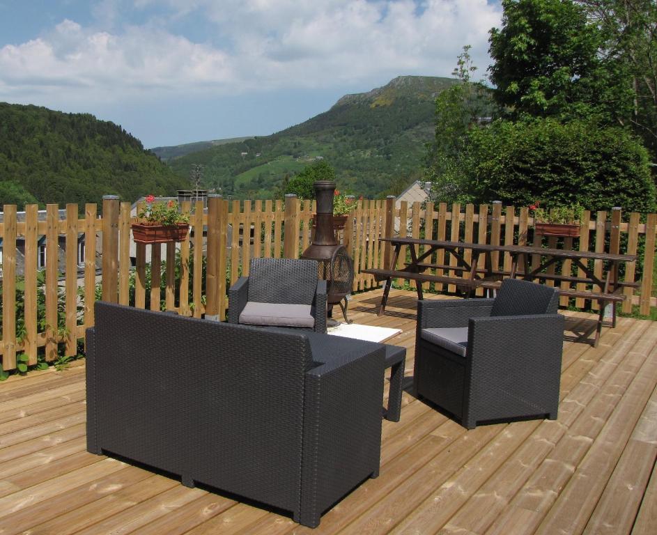Appartement Les Camélias à Le Mont-Dore Extérieur photo